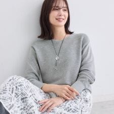 【ウール混ラメ素材】Vネック煌めきニット