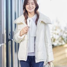 【撥水／洗える／デザイン衿】ステッチレス ショートダウンコート