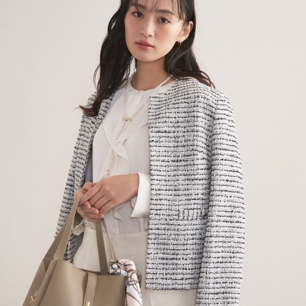 インディヴィ(INDIVI) レディース ノーカラージャケット の一覧