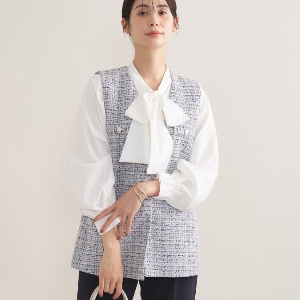 モダンフラワーフロントフリルブラウス | アルアバイル(allureville