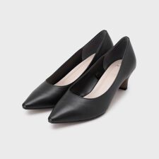 インディヴィ(INDIVI)の【ラム革／美脚／通勤】レザーパンプス