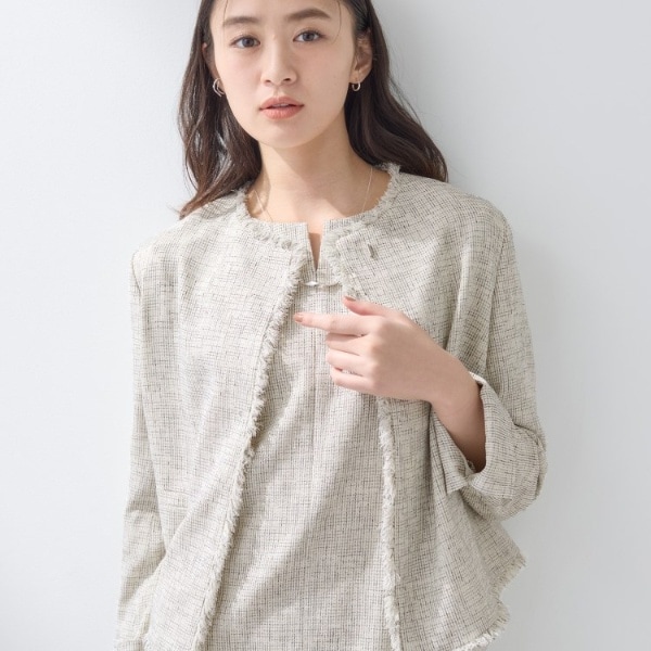 インディヴィ(INDIVI) レディース ノーカラージャケット の一覧