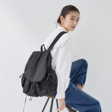 【超軽量／大人カジュアル】収納力◎！ギャザーフォルムリュック