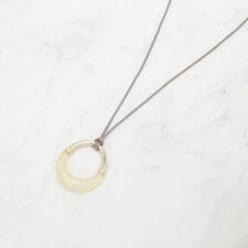 【長さ調整自由】マーブルバイカラー ロングネックレス