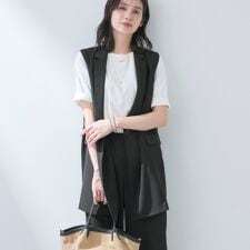 【さらに軽く軽快！／着る日傘】颯爽ジレジャケット