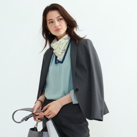 [^ԁF12741604]yDesign Pointz\fފۓIȁA|PbgtXbLVGbg̃e[[hWPbgłBdlŁAn̐F򊴂ۗJ[ɂA錩ɂĂ܂BVGbg̓YCNȎOʃ^CvȂAoXgAqbvɂāA炵VGbgɍSp^[ɂĂ܂B|PbgF~1A~2A~1yFabric PointẑDȌMIX̂\̃V[NXLfނɂȂ܂KxȃXgb`ɂKȒSnEVɂȂÂ炢C[W[PAEUVPA˔fނɂȂĂ܂ByStyling Pointzfނł̃ZbgAbvACeł̂łBƊołV[YłB̐íAz̎O(UV)ʂɂ܂B̌ʂ͉ivIł͂܂BTCYႢ̏ipӂĂ܂BR:127-41004 L:127-41704d:38(M)440giTvdʁj