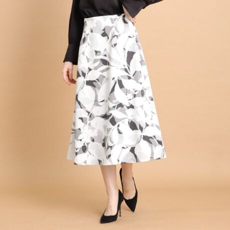 洗える日本製フラワー柄】一枚で着映える華やかフレアスカート  