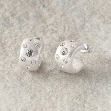 フープダイヤ風ピアス