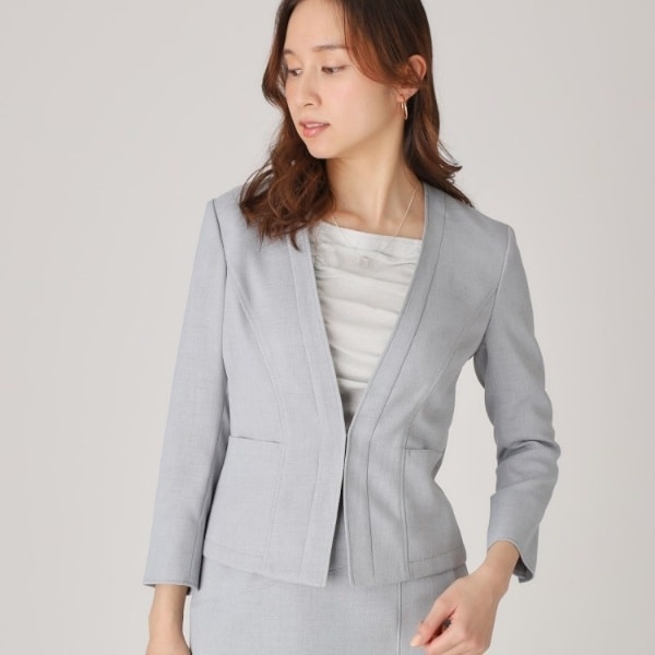 通勤スーツセットアップ対応日本製】女性らしいシルエットなノーカラー