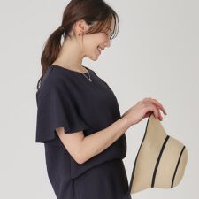 【洗える】フレアー袖ブラウス