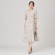 【手洗い可／日本製】花柄ワンピース