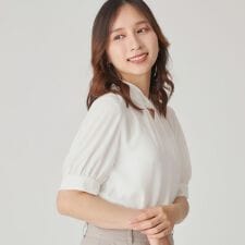 クード シャンス(COUP DE CHANCE)の【手洗い可／日本製】パフスリーブブラウス