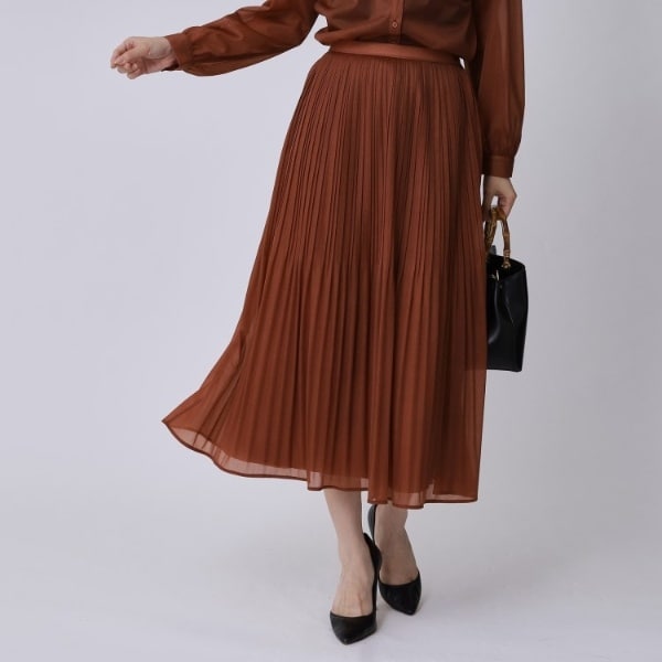 手洗い可／セットアップ可】フェザーモールのニットスカート | クード