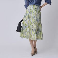 【手洗い可／日本製／セットアップ可】水彩風プリントスカート