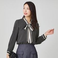 【手洗い可／日本製】チェーン柄ブラウス