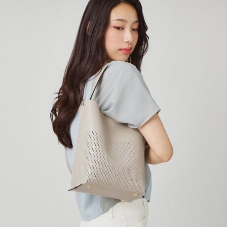 [^ԁF18704004]yfUCzy₩ȃoPc^obN͌y₩ȈۂȂ莩VGbgŖ̃R[fɑ劈B~j|[`ɃV_[Ď΂ߊ|X^CȂǃV[ɉĎgy߂܂BE2WAYdl ̃|[`ɃV_[XgbvāA~jV_[ƂĂgp\BV[ɉgy߂܂BEiȃoPc^tH ꂽJbg[NAVvȂȂꊴoBES[h t@Xi[ɂ̓S[hgpAGKgvXBEyʂŎg₷ |E莝ɑΉBԂ̊OoɂE[͂DG |[`tŒg̐₷ApmہBydlzE|PbgȂCɂȂACéwCɓo^x߁IyCɓo^Ƃ́HzICTCg̊eACeɂun[g}[NvNbNĊȒPɒǉł܂IyPOINTzȏGETł܂IIPOINTD1ēגʒmAlE݌ɏ󋵂}KɂĂm点POINTD2}Cy[WłCɓꗗ`FbNłÂXgꂿႤ􁦏Ɩ̊֌WɂAۂFČꍇ܂B܂Ap\REX}[gtHȂǂ̊ɂA኱iƉ摜̃J[قȂꍇ܂Bd:435g