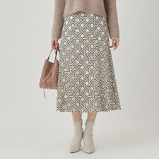 【日本製】シアー刺繍のフレアースカート