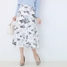 【手洗い可／日本製／ウエスト後ろゴム】フラワー柄フレアスカート
