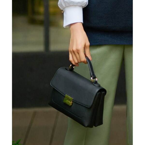 美品 Reflect ハンドバッグ ショルダーバッグ 2way かごバッグ かごバッグ カゴバッグ 2way 配色かごバッグ ショルダーバッグ