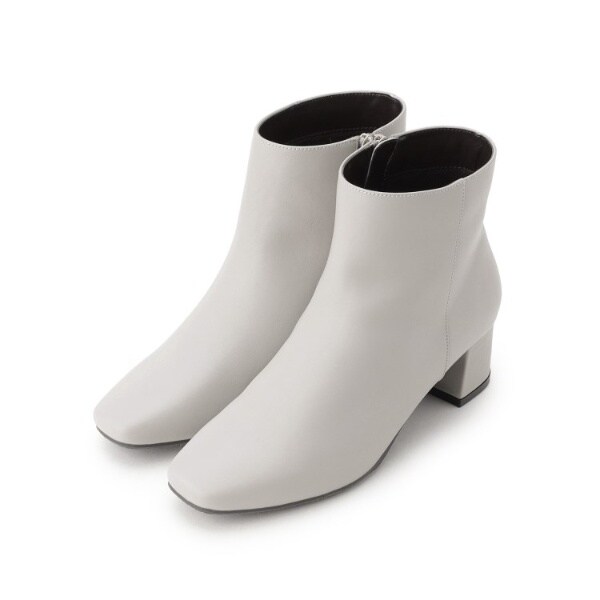 至福の履き心地／足元キレイ見え】やみつきショートブーツ