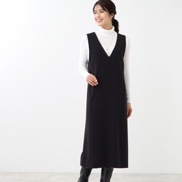 手洗い可】Vネックストレートシルエットワンピース | リフレクト