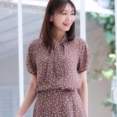 [^ԁF10182565]yfUCzT߂ȃ{E^CiȈۂ̃vguEXBItBXX^Cɂ߂ׂ̍Ȋ􉽕vgŁACȂӂƂD͋CłB{^C̉ɑOJ{ĒE₷dlɂĂ܂Bfނ̃XJ[gi101|72565jƃZbgAbvƂĂĂ܂ByfށzhC^b`łƂAh[v̂|GXe100DnW[[bgnɁA{̃AgG̐}ĂvgfނłBƖ̊֌WɂAۂFČꍇ܂B܂Ap\REX}[gtHȂǂ̊ɂA኱iƉ摜̃J[قȂꍇ܂B