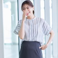 【接触冷感／洗える】ドビーストライプブラウス
