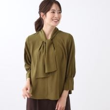 【キレイめスタイル／通勤におすすめ◎】ボウタイシャンブレーカラーブラウス