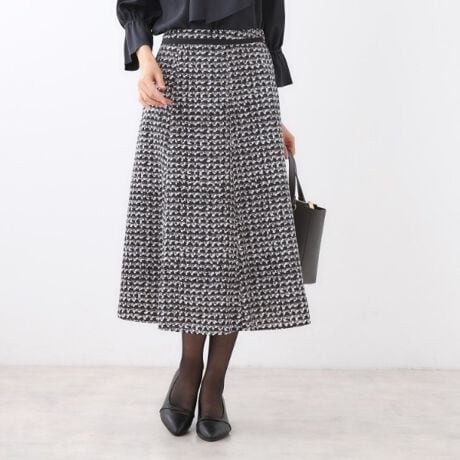 [^ԁF10174001]yfUCzNVbNŃI[ZeBbNȕgh̒A璹̏_炩^b`̃vgł肵N炵XJ[gBVvȃjbgɍ킹ĂƁACɉ؂₩ɉoĂACeɂȂĂ܂BZڂ̃x[VbNȃtAfUCŁAOEGXgɂ͖ñTenŃfUCؑւĂ܂BEGXg͌SdlɂȂAt@Xi[܂Byfށzn͔NщH{XG[h|GXeTegpApE_[^b`Ńh[v̂iȑfނłBN炵NVJȃ`hvgŕ\܂BydlzE|PbgȂEet@Xi[EEGXgSEn聦Ɩ̊֌WɂAۂFČꍇ܂B܂Ap\REX}[gtHȂǂ̊ɂA኱iƉ摜̃J[قȂꍇ܂B