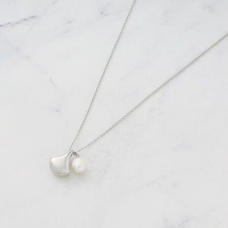 [^ԁF10104030]yfUCzRƂ^p[cƒWp[ŗhAllbNXB킹X^COɂă`F[Z߂ɐݒ肷邱Ƃ\Ȃ̂ŁAoX₷fUCɂȂĂ܂BƖ̊֌WɂAۂFČꍇ܂B܂Ap\REX}[gtHȂǂ̊ɂA኱iƉ摜̃J[قȂꍇ܂B