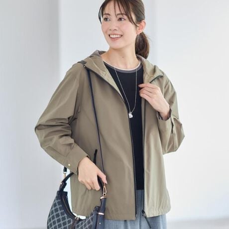 [^ԁF10143020]yfUCzgh̃X|[eBMIX͋̕CCgAE^[BRC̍̃t@Xi[ŃX|[ceCXgA߂ɂĂ܂AŜ̃oX̓tNg炵TCYł܂BhbvV_[łg͑傫߂傤ǗǂTCYŁA̓SꂸɃVc̃JtXdlĂAƌ̃fUCɎdグĂ܂ByfށzɌyʂŐLk̂|GXecɎgp2WAY^t^fނłBʉHƏ_H{A|GXenƓ̃VJVJƂCጸ\tgŏ_炩ȑfނɂȂĂ܂BydlzE|PbgF~2En聦Ɩ̊֌WɂAۂFČꍇ܂B܂Ap\REX}[gtHȂǂ̊ɂA኱iƉ摜̃J[قȂꍇ܂Bd:315g(TvTCY)