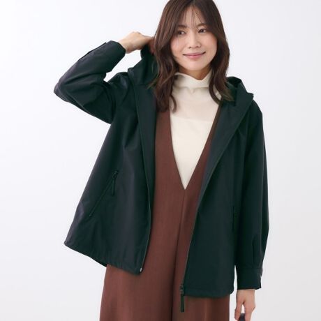 [^ԁF10143020]yfUCzgh̃X|[eBMIX͋̕CCgAE^[BRC̍̃t@Xi[ŃX|[ceCXgA߂ɂĂ܂AŜ̃oX̓tNg炵TCYł܂BhbvV_[łg͑傫߂傤ǗǂTCYŁA̓SꂸɃVc̃JtXdlĂAƌ̃fUCɎdグĂ܂ByfށzɌyʂŐLk̂|GXecɎgp2WAY^t^fނłBʉHƏ_H{A|GXenƓ̃VJVJƂCጸ\tgŏ_炩ȑfނɂȂĂ܂BydlzE|PbgF~2En聦Ɩ̊֌WɂAۂFČꍇ܂B܂Ap\REX}[gtHȂǂ̊ɂA኱iƉ摜̃J[قȂꍇ܂Bd:315g(TvTCY)