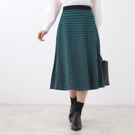 [^ԁF10174035]yWEBsJ[zu[O[i497jyfUCzԐlC̃ZbgAbvłjbgXJ[gBG͎OzF̊􉽒̕ŁAZbgAbvŒpƂoX悭长ł肵܂B܂AN͂ɐiPE100̎Fgp邱ƂłȂ₩cANySn̂悢fC[ɊyłjbgXJ[gɂȂĂ܂BEGXg͕RŒdlł蒅p\łBfނ̃V[YɃjbgi101]14035jAxXgi101]24035j܂Byfށz|GXeiPBTj̓Xgb`[Ȃ̂ŃeVAc݊ĒSn̗ǂfނłBQĂ܂̂łƂĐAxڂl܂Ă܂̂ŖږʂLCłBydlzE|PbgȂEEGXgSEnȂƖ̊֌WɂAۂFČꍇ܂B܂Ap\REX}[gtHȂǂ̊ɂA኱iƉ摜̃J[قȂꍇ܂B