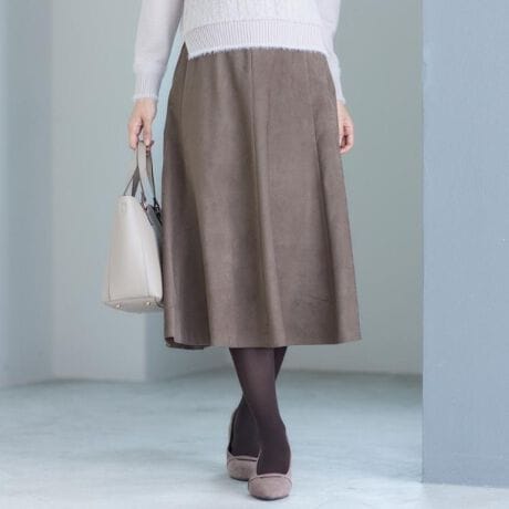 [^ԁF10174002]yfUCzH~炵XG[hCNȑfނŎdグtAXJ[gB_炩Ȃт̗ǂfނgpĂ̂ŁAVvȐ؂ւ̃tAXJ[gȂ珗炵VGbgɂȂĂ܂BWPbgɍ킹Ă₷ԓIȃVGbg̘ZڂfUCŁAqbv͒悢Ƃ肪ȂAɂčL肷ȂiȃtAʂɎdグ܂BOEGXgɐؑւAXeb`ă|CgɂĂ܂BEGXg͌SdlɂȂAt@Xi[܂Byfށz悢Xgb`𕹂Sn̂悢tFCNXG[hfނłBȉHZpɂA܂łɂȂ\tgȏ_炩Ɗ炩ȃ^b`\AڂGSn܂ŁA܂Ŕv̂悤ȕ܂BydlzE|PbgȂEet@Xi[EEGXgSEn聦Ɩ̊֌WɂAۂFČꍇ܂B܂Ap\REX}[gtHȂǂ̊ɂA኱iƉ摜̃J[قȂꍇ܂B