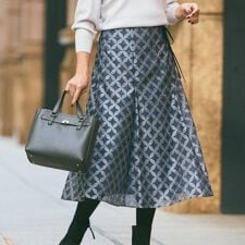 【ウエストリボン付き】フラワー柄シアーフレアスカート