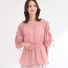 【通気性あり／涼しい／マシンウォッシャブル】ウエストギャザーブラウス