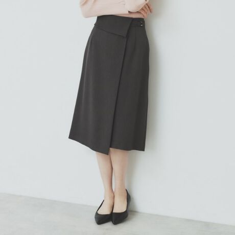 [^ԁFC5872007]iŉKɉ߂EGXg̃tbvfBeB[|Cg̃bvXJ[gyfUCzEꂽbvfUCŁAтɗhVGbgA炵Ă܂BEtg̃bvfUCAX^CĂ|CgBEEGXg̃AVtbvɃxg̃fBeB[ł茩Aw؂₩ȈۂɁBEɌقǍLACVGbgAX^CAbvBEntŔG肪ǂASĉKɐĒ܂ByfށzE_炩Ȃ₩ȔGłBEXgb`邽߁A蓮肵ĂtBbgAKȒSnłBE}VEHbVuC[W[AC@\tŁAȒPBEhV@\́AłꂢȏԂL[vĂ܂BydlzE|PbgȂEet@Xi[En聦Ɩ̊֌WɂAۂFČꍇ܂B܂Ap\REX}[gtHȂǂ̊ɂA኱iƉ摜̃J[قȂꍇ܂B