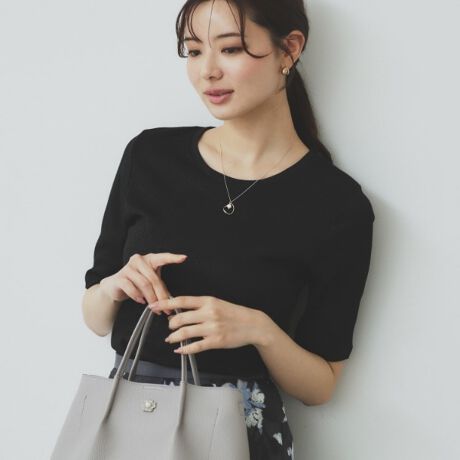 [^ԁFC5812250]VvŒ񂵁ȃuN[lbNgbvXyfUCzEVvȃN[lbNfUCAX^CI΂킹₷ꒅBERpNgŁÂɃtBbgVGbgA炵Ă܂BEN[lbN̋܂̐ؑւTVĉ悤ŁAՂ肰ȂANZgɂȂĂ܂BEfj⃏Chpcƍ킹邱ƂŁAJWAȃX^CBEXJ[gאg̃pcƑgݍ킹邱ƂŁAꂽVGbgyނƂł܂ByfށzEXgb`fނgpĂAXgb`A₷܂BẼufނ؂₩vXAJWAȂGKgȈۂ^܂BE_炩ȃȂ̂ŁA`N`NɂDG|CgłBE}VEHbVuΉȂ̂ŁAŊȒPɂłA fC[gɂ҂ȃACełBi@͕ũXybNł܂B̏i͐Lk܂BƖ̊֌WɂAۂFČꍇ܂B܂Ap\REX}[gtHȂǂ̊ɂA኱iƉ摜̃J[قȂꍇ܂B