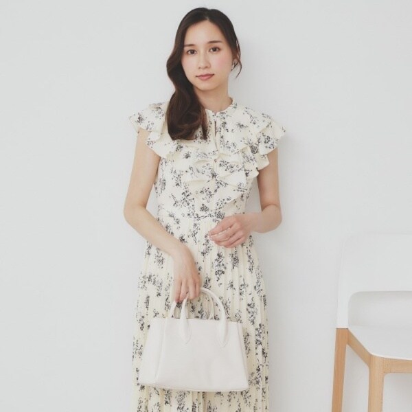 花柄フリル長袖ワンピースきれいエレガント春秋 楽天市場】ワンピース ロングワンピ 花柄 袖あり レディース