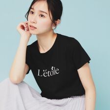 《美人百花掲載》ビジュー付きロゴTシャツ【接触冷感UVケア吸水速乾汗ジミ防止洗濯機洗い可】