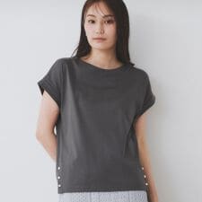 《S-3Lサイズ》サイドパール調ボタンボクシートップス【洗濯機洗い可UVケア接触冷感】