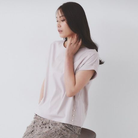 [^ԁFC5813203]VN^b`Ŋ炩ȃRbgf TChp[{^fUCgbvXyfUCzE^bNAEgX^COɃIXX̃TChXbgp[{^tfUCBE茨Jo[Ă钷߂̃t`X[ułBE{bNXVGbgȂ̂ő̌^Jo[ł1BE傫A悢Ƃ̂TCYȂ̂ŁApc͂AXJ[g킹łoX悭Ȃ܂ByfށzEږʂYȃVPbgH{ꂽRbg100̑fނgpBEVPbgH{ƂŁA\ʂɎRȌƂȂ₩ȕ܂BEUVPAƐڐG⊴@\Ă̂ŁA΂ދG߂ɂKɒp܂BE}VEHbVuȂ̂ŁAŊȒPɂꂵĂ܂B̐íAz̎O(UV)ʂɂ܂B̌ʂ͉ivIł͂܂BƖ̊֌WɂAۂFČꍇ܂B܂Ap\REX}[gtHȂǂ̊ɂA኱iƉ摜̃J[قȂꍇ܂B