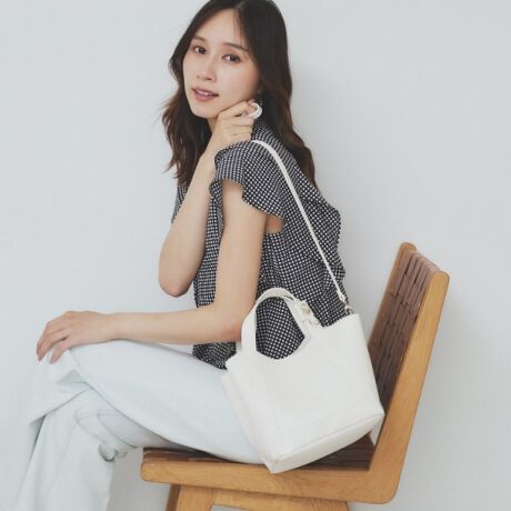 [^ԁFC5914003]O\DJt̃t[p[ct~hTCỸg[gobOV_[ƂĂg2WAYdlyfUCzEđlۂt[^DJtttg[gobOB DJɂ͂莝̃`[AL[z_[ȂǂtdlɂȂĂ܂BEdɕ֗ȃ|Pbgt iO1A1jE500ml̃ybg{g[\ȃTCYEO\ȃV_[XgbvtydlzE|PbgF~1 O~1Ɩ̊֌WɂAۂFČꍇ܂B܂Ap\REX}[gtHȂǂ̊ɂA኱iƉ摜̃J[قȂꍇ܂Bd:310g