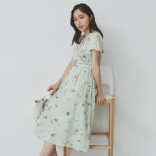 カシュクールフラワーワンピース【洗濯機洗い可】