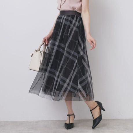 [^ԁFC5873003]VA[ȃ`[ƃ`FbN`[̏dȂł߂tAXJ[gyfUCzE{ꂽn`[̏ɁA`FbÑ`[d˂ĉŝ؂₩ƗVѐSvXĂ܂BEtAVGbgтɔC`A炵Ă܂BEEGXg̓SdlŁAEȒPłȂAtBbgByfށzEy₩ȃ`[fނAʋCǂAKȒSn܂BEhVH{Ă邽߁AVCɂɒpł܂BE@ł̂ꂪ\ŁAgɍœKłBydlzE|PbgȂEEGXgSEnȂ̏i͂ⓧ邽߁ACi[̒p߂܂BƖ̊֌WɂAۂFČꍇ܂B܂Ap\REX}[gtHȂǂ̊ɂA኱iƉ摜̃J[قȂꍇ܂B