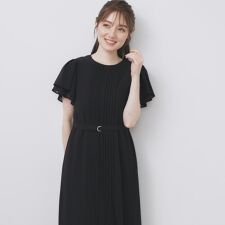 フロントタックIラインワンピース【洗濯機洗い可防シワ】