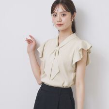 フレアスリーブボウタイニット【洗濯機洗い可接触冷感抗ピル】
