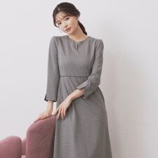 ストレッチキーネックワンピース【洗濯機OKイージーアイロン】