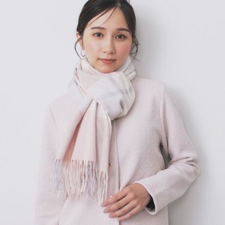 [^ԁFC5944007]^тɕ֗ȁAyď_炩`FbÑXg[yfUCzEgĥ`FbN͂̃Xg[BEVvȃR[fBl[gɃANZgA؂₩vX܂BEy₩ȈۂŁA܂܂ȃX^Cɍ킹₷fUCłByfށzE|GXeƃ[̍agpA_炩ƌyBE􂢉\ŁAgɂSȃPÂ₷́ByȂ|CgzEVvȃgbvXɍ킹āAXg[łꊴAbvBEfj`mpƍ킹āAJWAȃX^Cɂ҂BEItBXX^CɎāAƊoAbNX͋CvXBƖ̊֌WɂAۂFČꍇ܂B܂Ap\REX}[gtHȂǂ̊ɂA኱iƉ摜̃J[قȂꍇ܂B