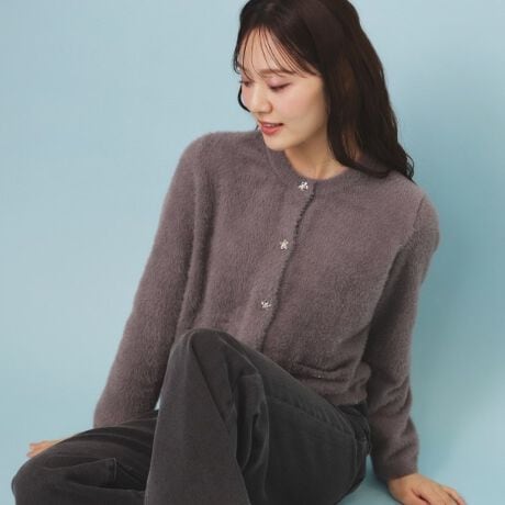 [^ԁFC5834013]tFU[[ɃS[h̃t[t߂J[fBKC58|74019̃~jXJ[gSETp߁IyfUCzE_炩ȃtFU[[fނgpAӂƂVGbgBES[h̃t[tANZgƂȂA炵Əi𗼗BEVvȃN[lbNfUCŁAǂȃX^Cɂ킹₷BE|PbgȃfBeB[tŃANZgɂȂNVJȈہBEVvȃgbvX⃏s[Xƍ킹āAJWAɂGKgɂȂ܂BEC58|74019̃~jXJ[gƂ̃ZbgpŁANVJŉ炵ĂR[fBl[gy߂܂ByfށzEy₩ȃtFU[[fނA_炩Sn悢GBEǎȑfނŁAϋv蒷płBEIWĩS[ĥԂ̖t|CgɋPĂ܂BE@ł̂ꂪ\ŁAyɃPAł̂́BƖ̊֌WɂAۂFČꍇ܂B܂Ap\REX}[gtHȂǂ̊ɂA኱iƉ摜̃J[قȂꍇ܂B